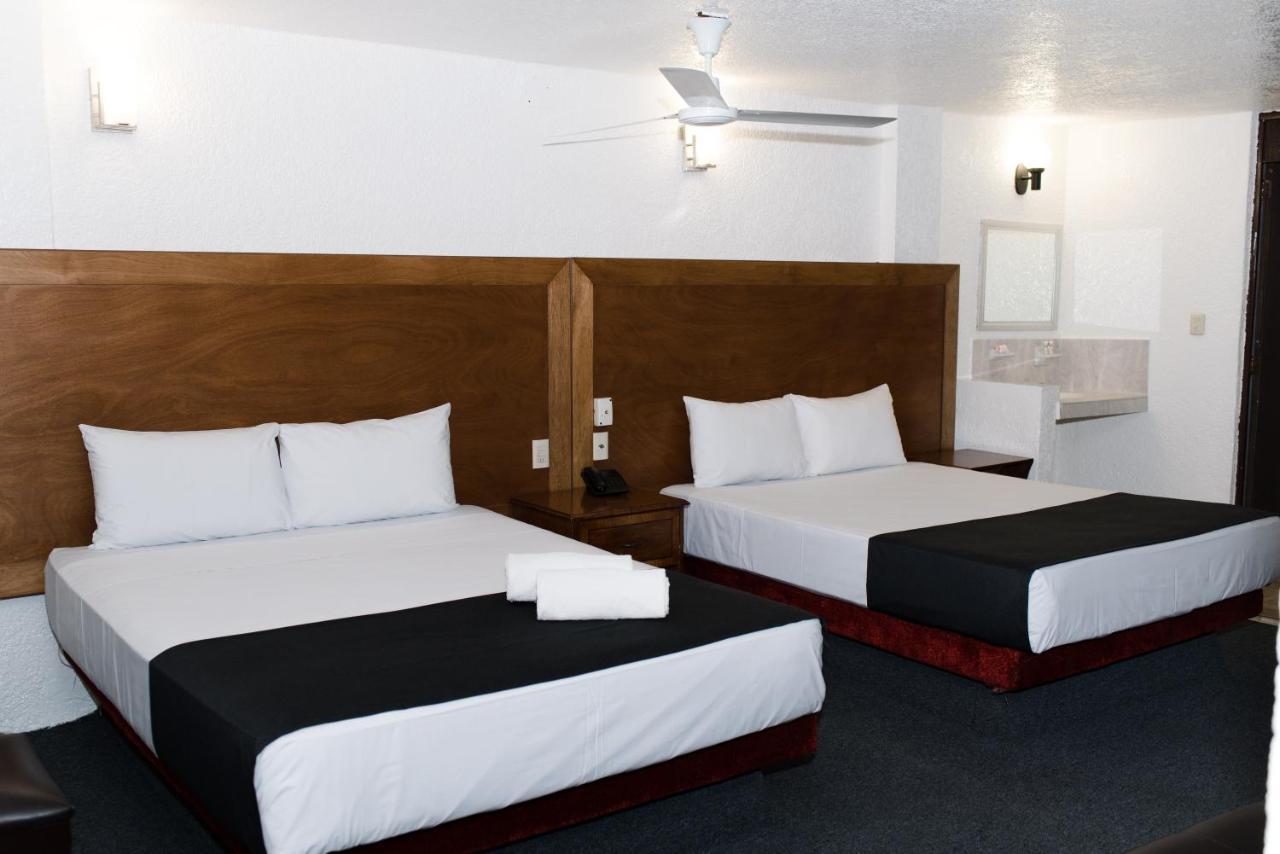 Hotel Central Irapuato - Hotel En Irapuato Kültér fotó
